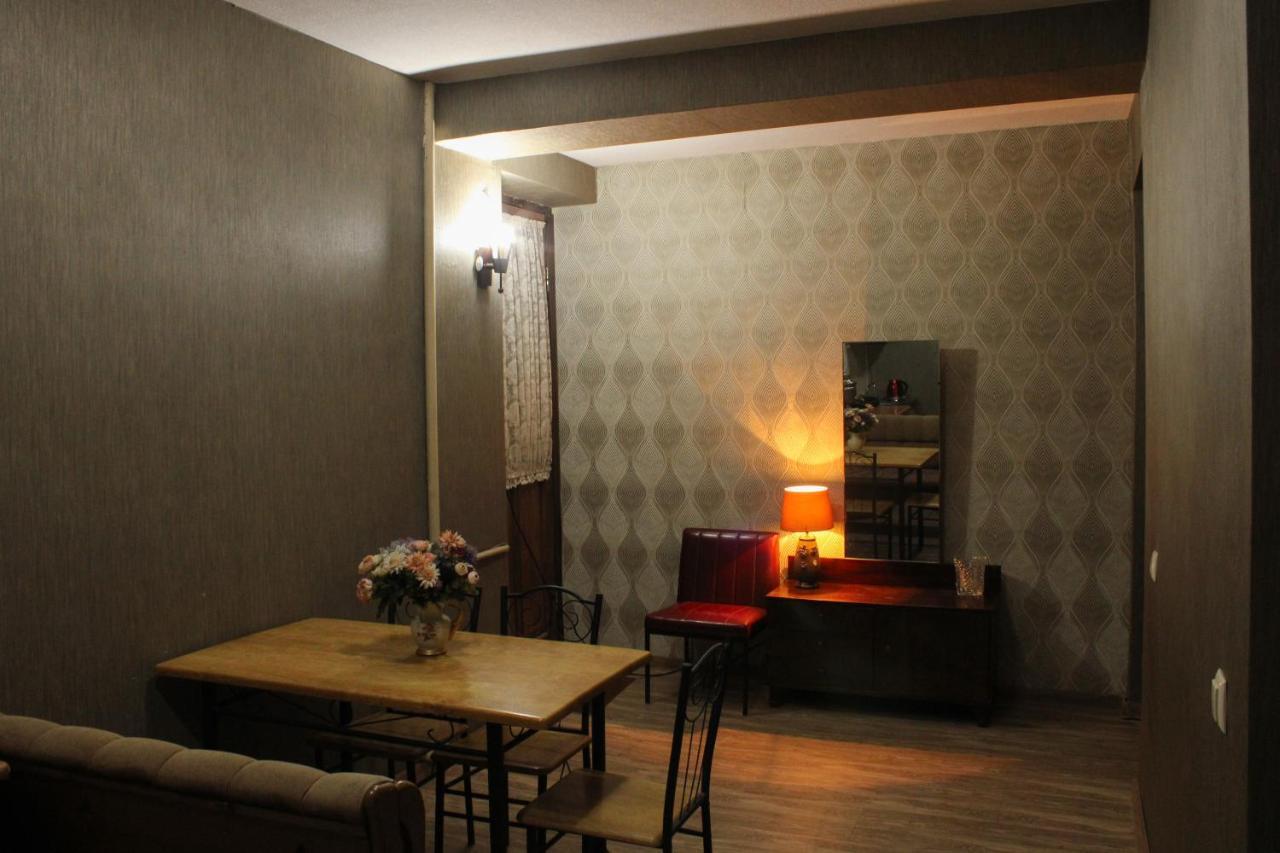 Nino'S Guest House Tbilisi Eksteriør bilde
