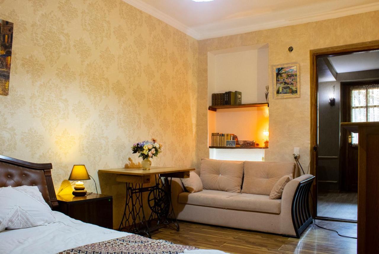 Nino'S Guest House Tbilisi Eksteriør bilde