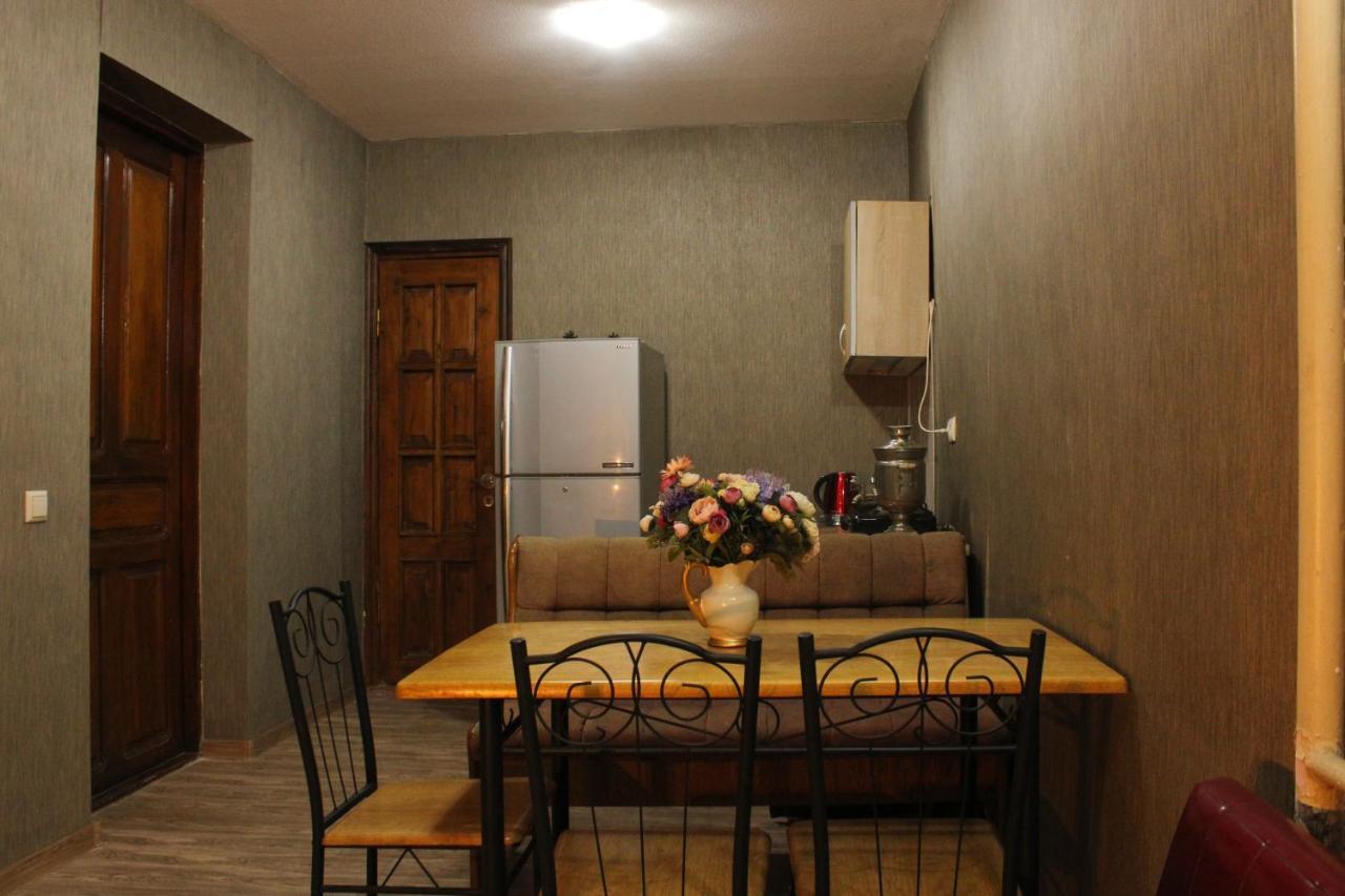 Nino'S Guest House Tbilisi Eksteriør bilde