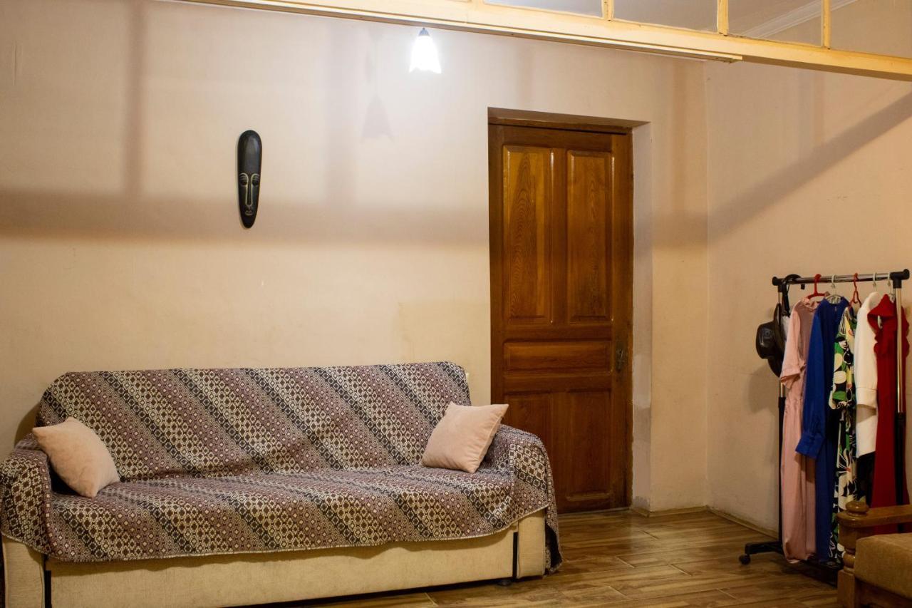 Nino'S Guest House Tbilisi Eksteriør bilde