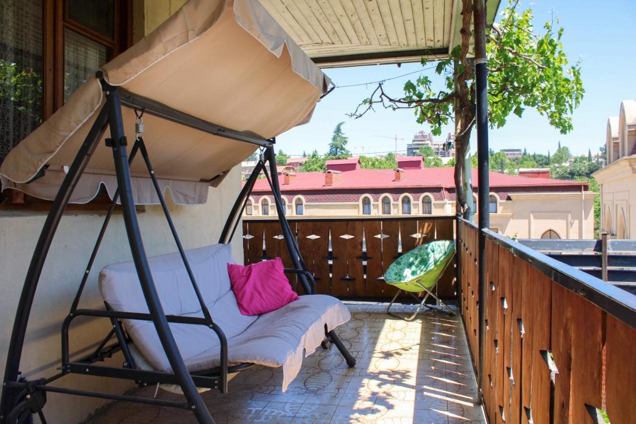 Nino'S Guest House Tbilisi Eksteriør bilde