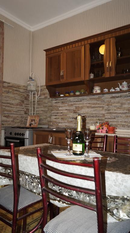 Nino'S Guest House Tbilisi Rom bilde